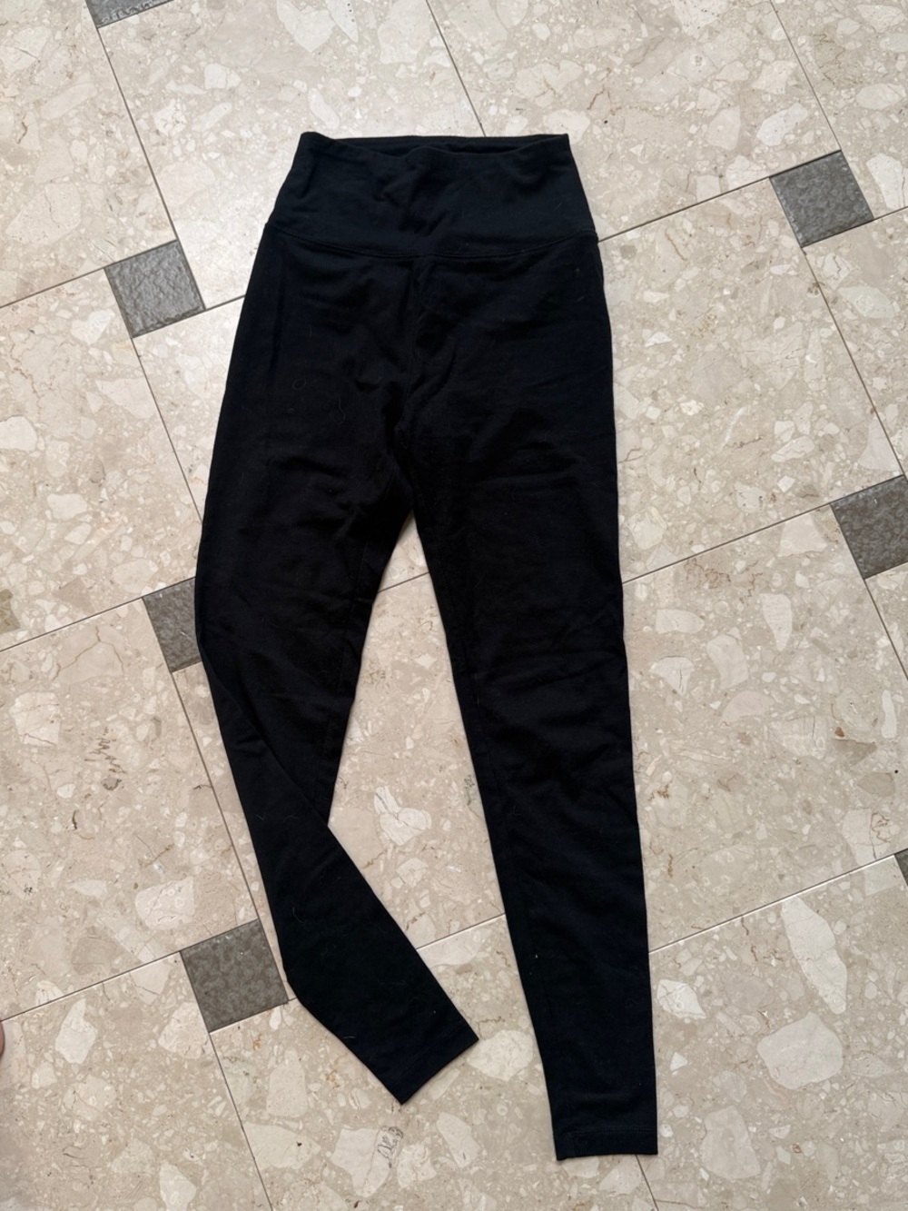 American Eagle Outfitters Black High-Waist Leggings